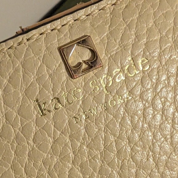 Kate Spade Genuine Black Cream Leather Color Block Bifold Wallet - Picture 3 of 9